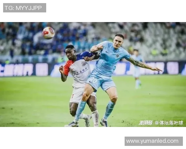 乌克兰足球明星感染新冠病毒后复出情况引发广泛关注